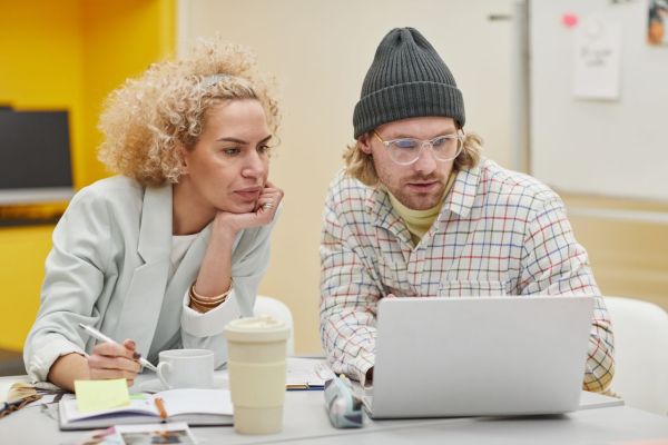 Entretien des locaux : interne ou prestataire, comment trancher